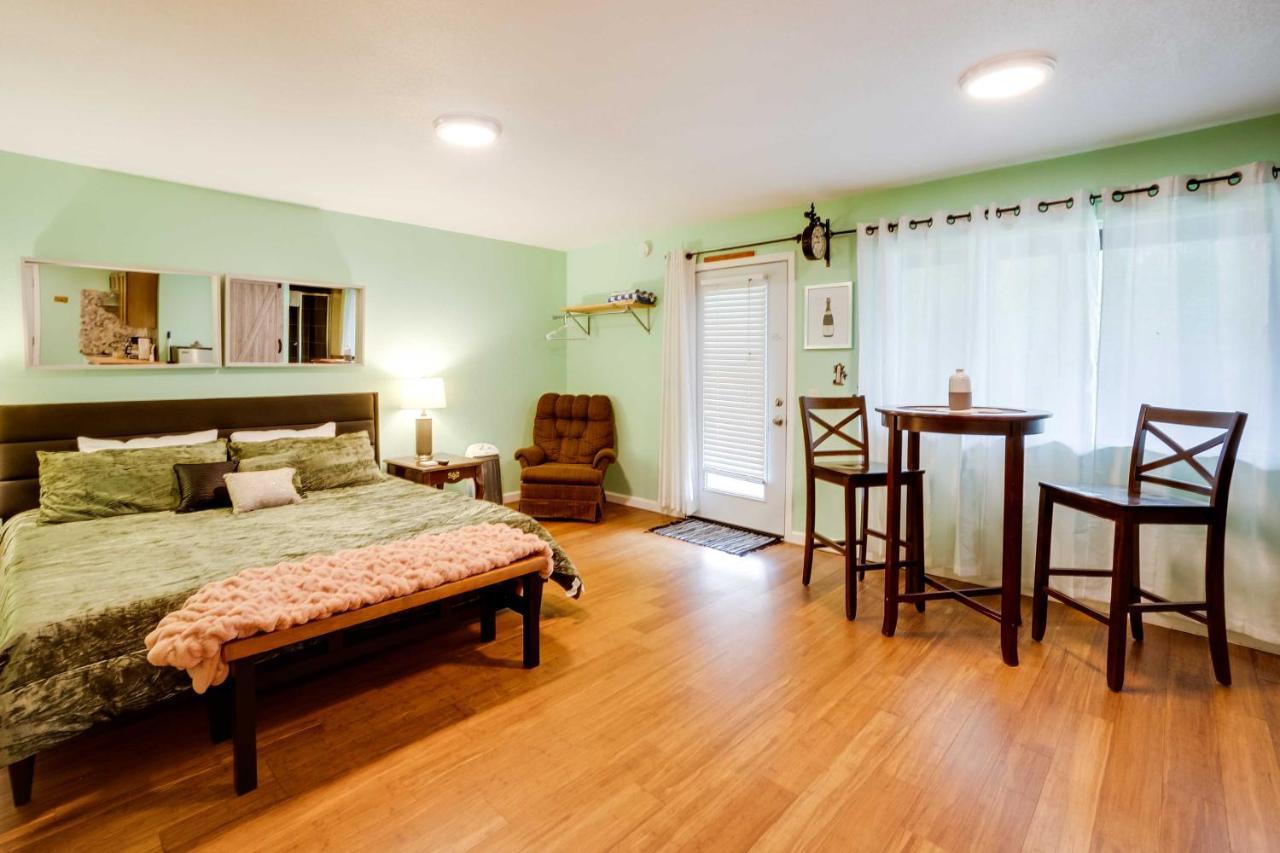 Soothing Studio With Lush Views 2 Mi To Beach! Smith River Exterior photo
